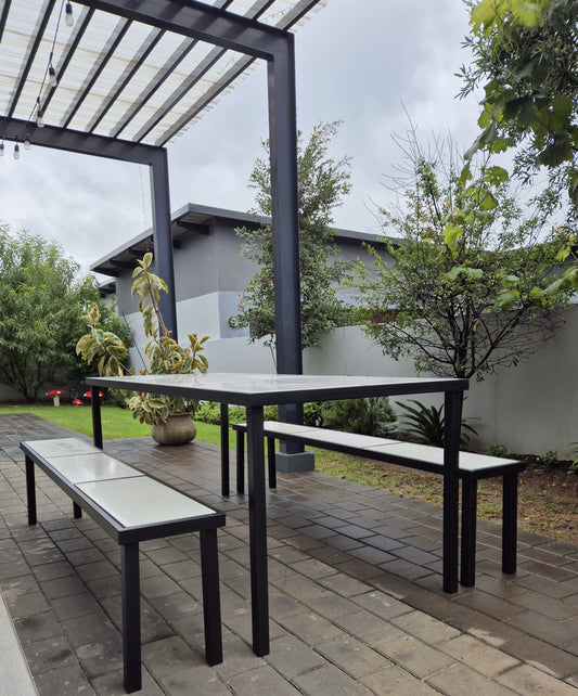 Onyx Steel-framed Outdoor Furniture